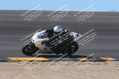 media/Nov-06-2023-Moto Forza (Mon) [[ce023d0744]]/2-Advanced Group/Session 2 (Bowl Speed Pans)/